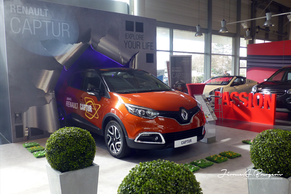 Mise en scène Captur Renault